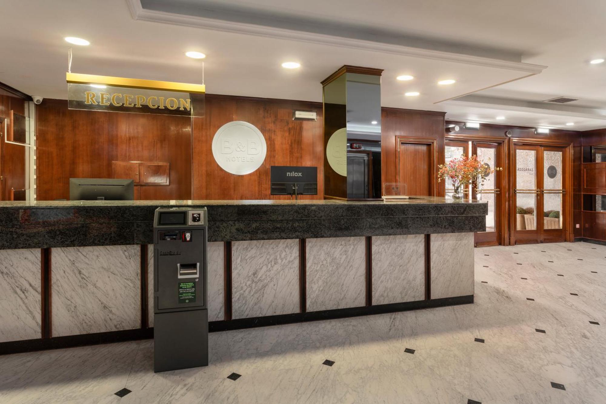Royal Hotel